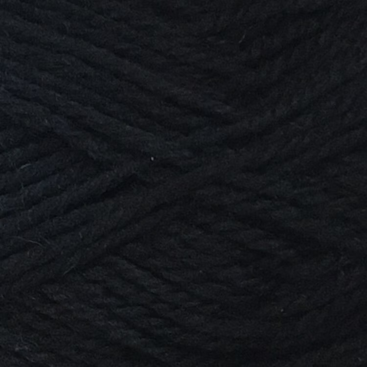 Woolly Red Hut 8ply