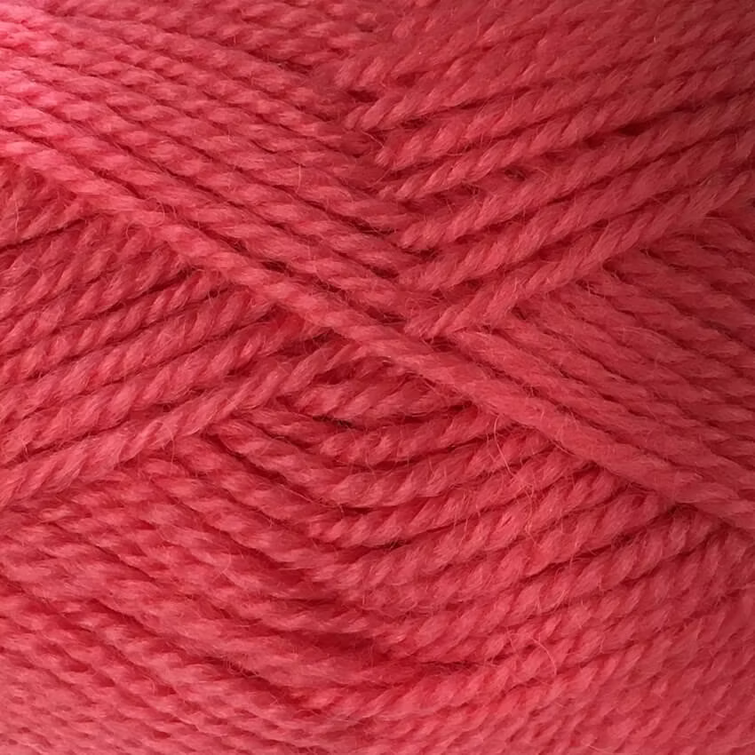 Woolly Red Hut 8ply