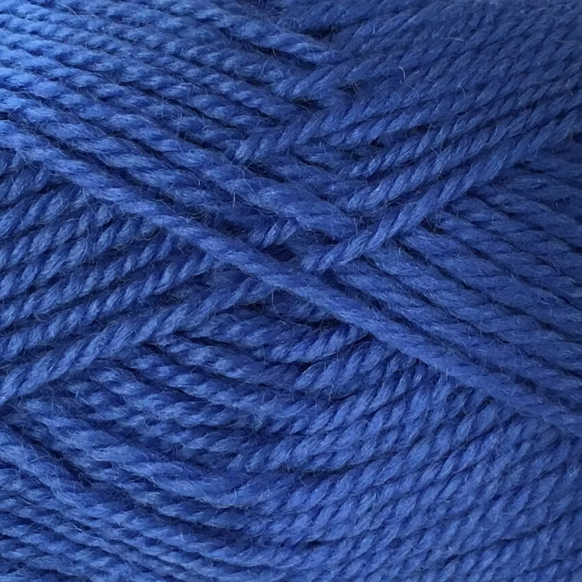 Woolly Red Hut 8ply